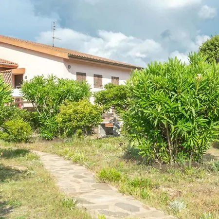 Villa Comfort And Privacy For 4 Guests By La Pelosa