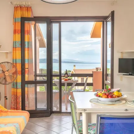Comfort And Privacy For 4 Guests By La Pelosa Villa