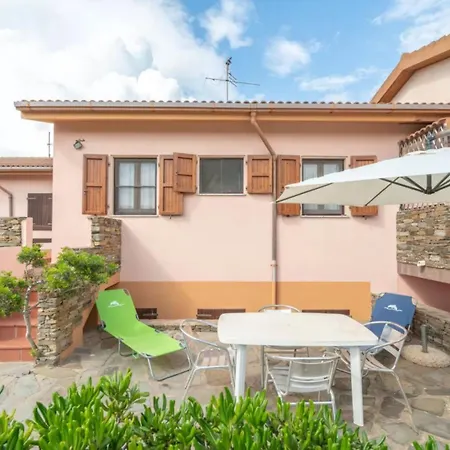 Comfort And Privacy For 4 Guests By La Pelosa