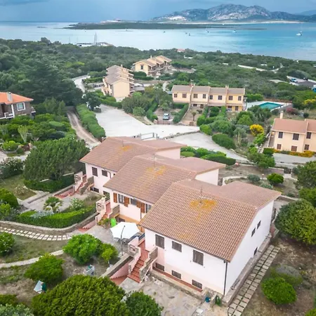 Comfort And Privacy For 4 Guests By La Pelosa *