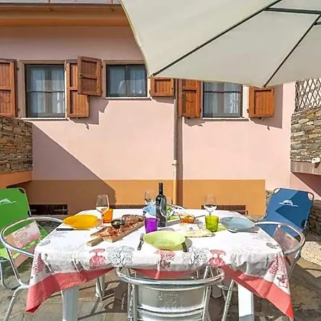 Comfort And Privacy For Four Guests Vila