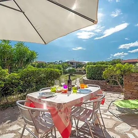 Comfort And Privacy For Four Guests Vila Stintino