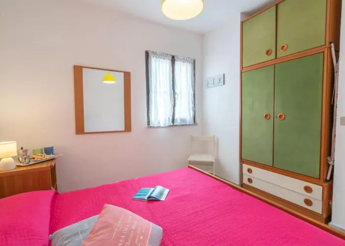 Comfort And Privacy For 4 Guests *